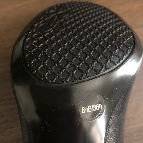 Jessica Simpson “Henri” Black- Size 6 1/2 - Picture 4 of 7